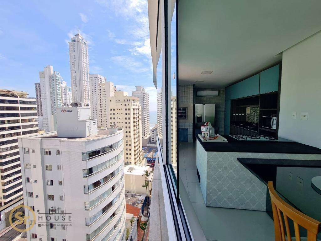 Apartamento à venda com 3 quartos, 151m² - Foto 3