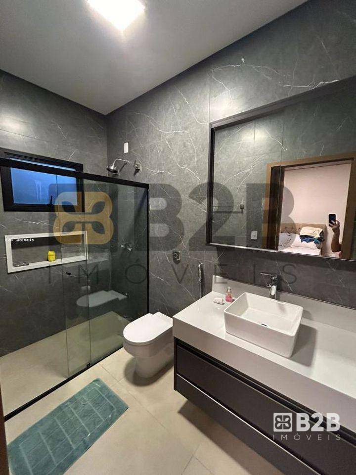 Casa à venda com 3 quartos, 300m² - Foto 17