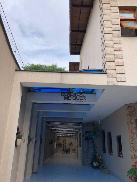 Sobrado à venda com 4 quartos, 320m² - Foto 4