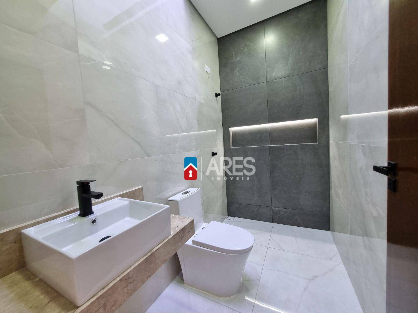 Casa à venda com 2 quartos, 107m² - Foto 10