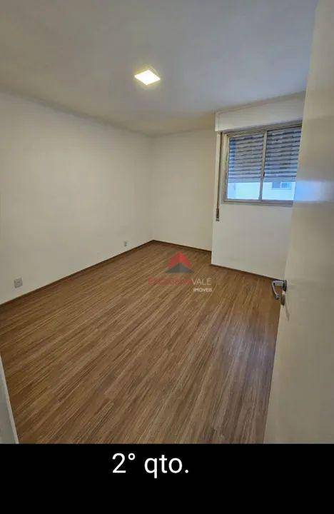 Apartamento à venda com 3 quartos, 84m² - Foto 4