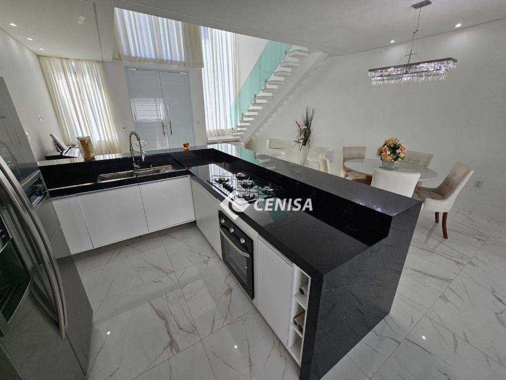 Casa de Condomínio à venda com 3 quartos, 242m² - Foto 12