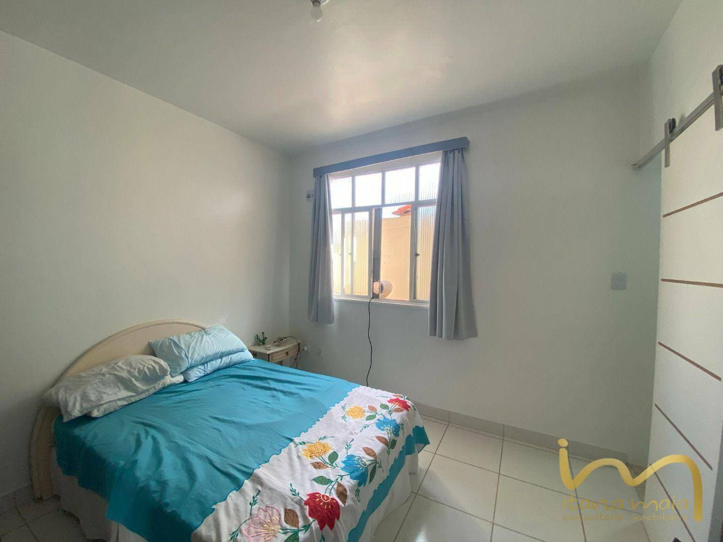 Casa à venda com 2 quartos, 90m² - Foto 13