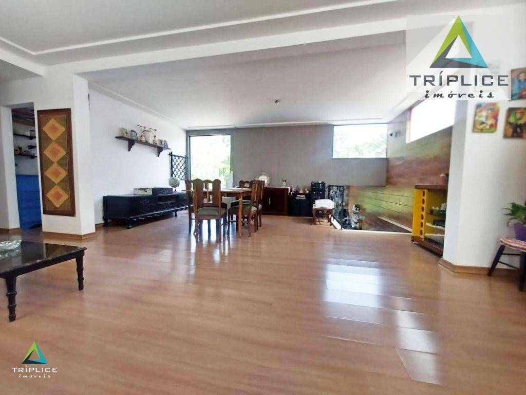 Casa de Condomínio à venda com 3 quartos, 200m² - Foto 5