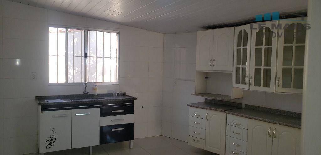 Casa à venda com 3 quartos, 170m² - Foto 17