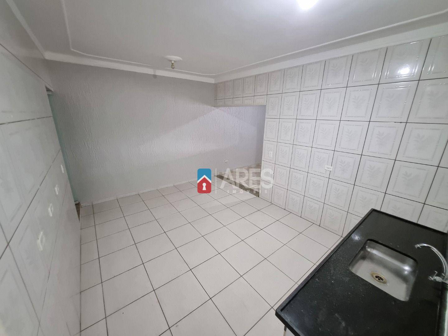 Casa à venda com 2 quartos, 126m² - Foto 9