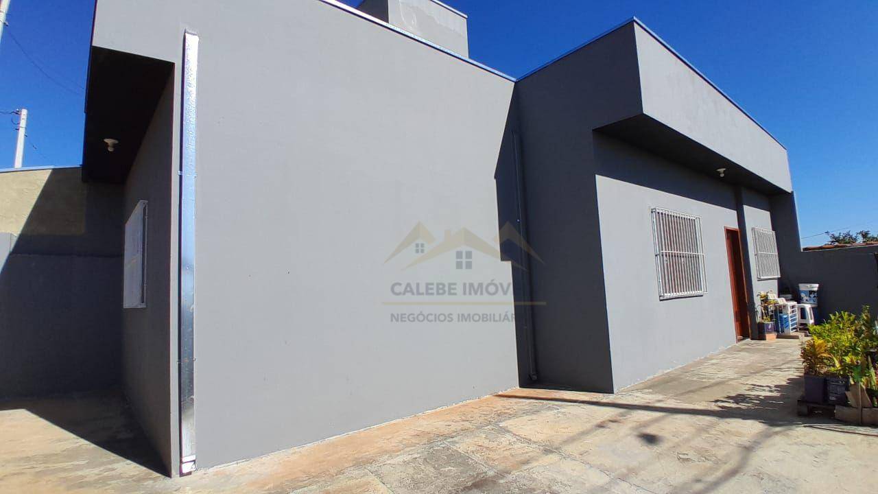 Casa à venda com 2 quartos, 54m² - Foto 4