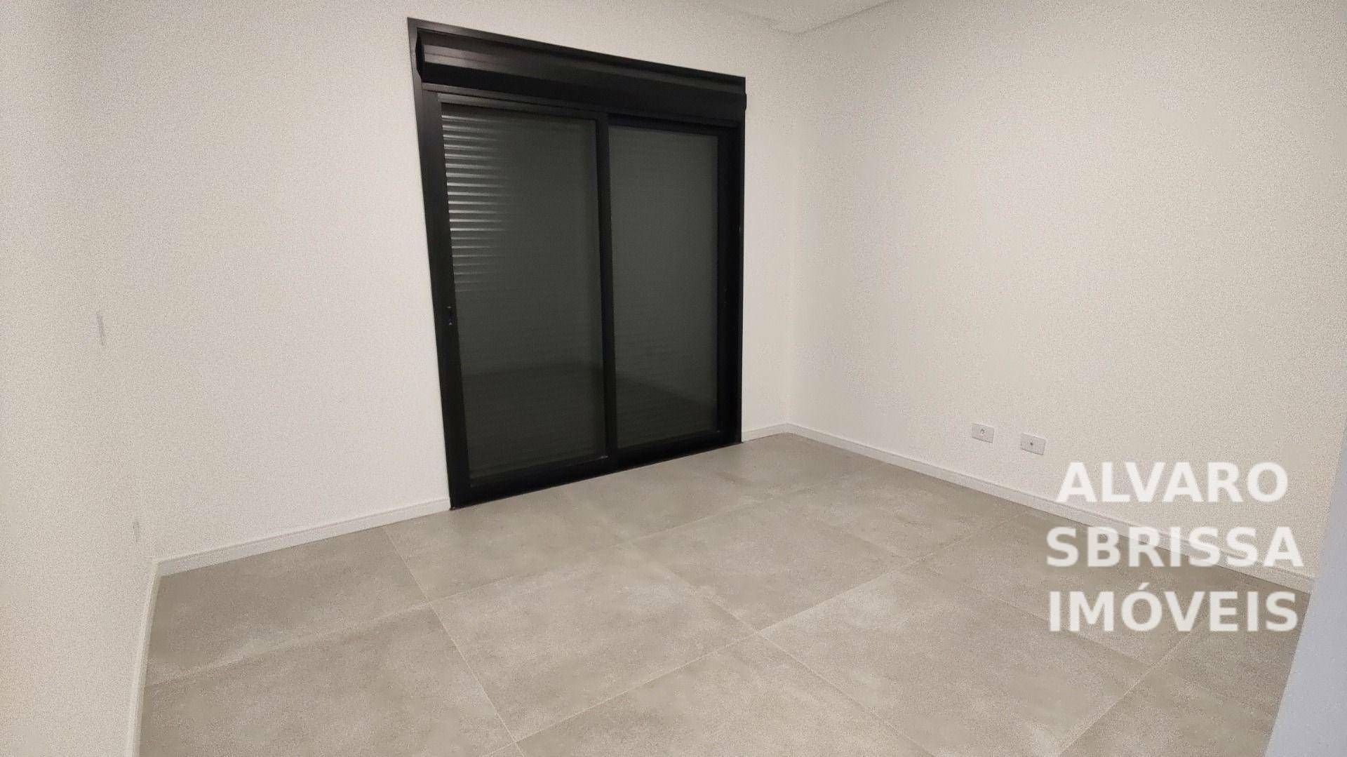 Casa de Condomínio à venda com 4 quartos, 326m² - Foto 22