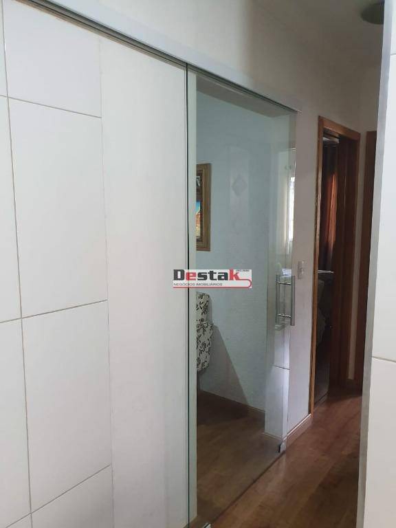 Apartamento à venda com 2 quartos, 55m² - Foto 27