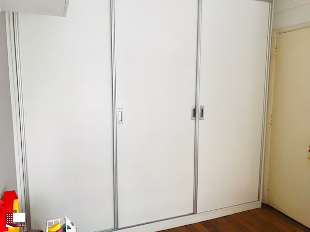 Apartamento à venda com 2 quartos, 85m² - Foto 9