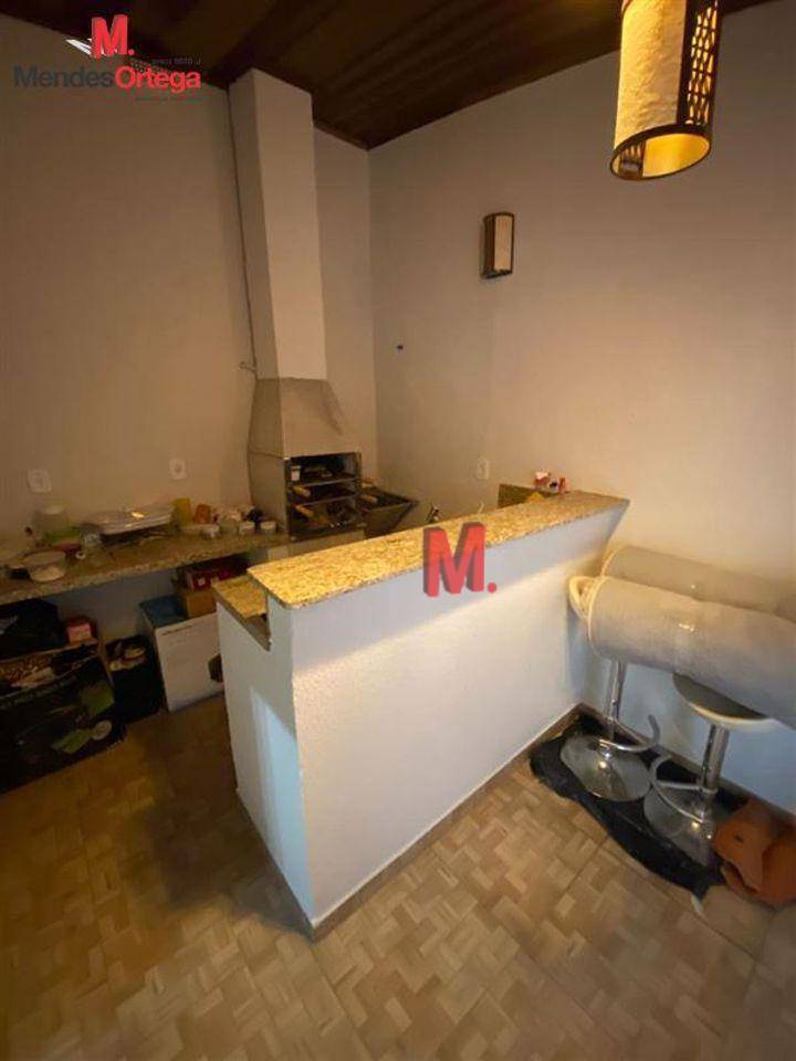 Casa à venda com 3 quartos, 175m² - Foto 15