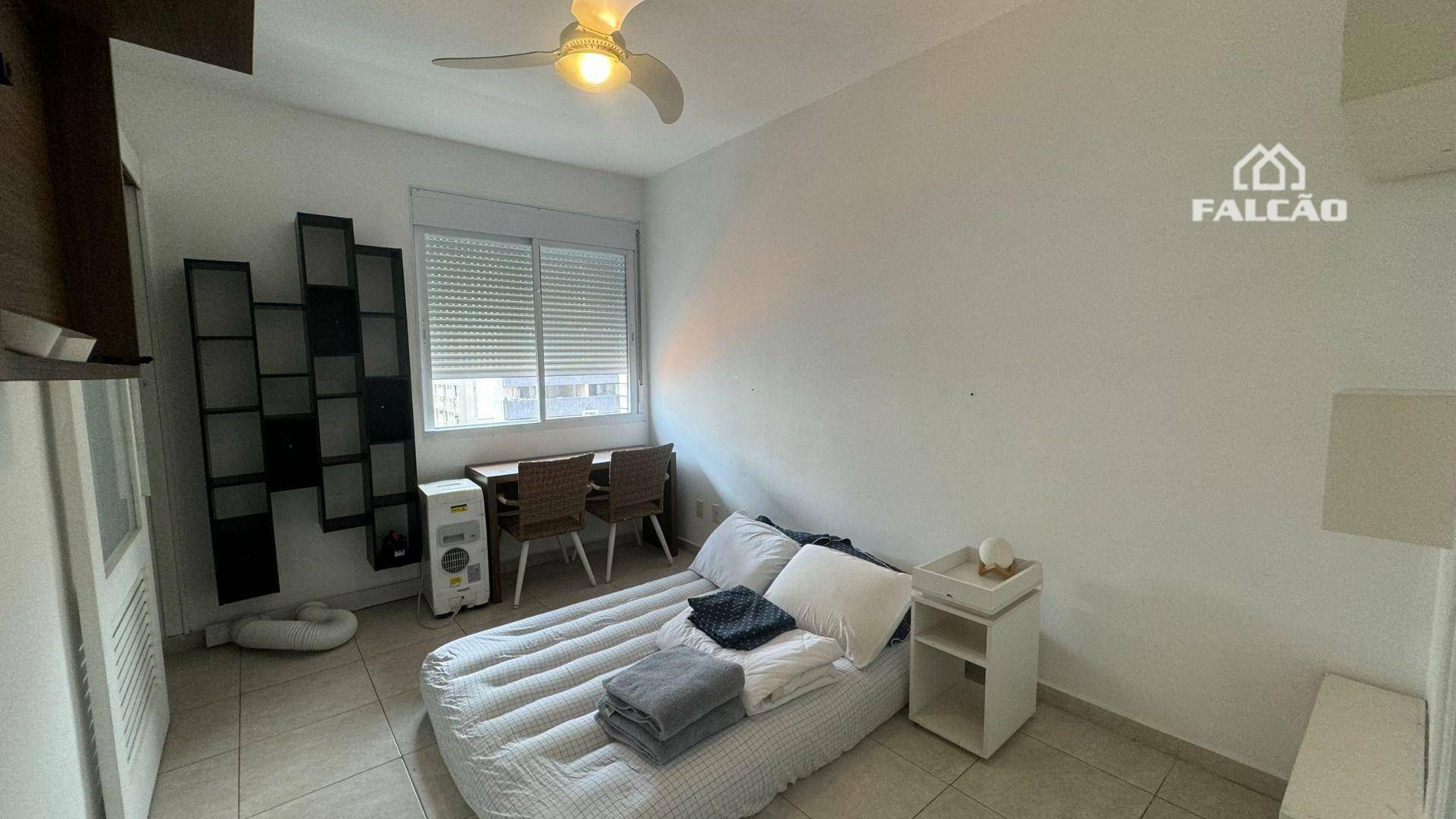 Apartamento à venda com 3 quartos, 128m² - Foto 13