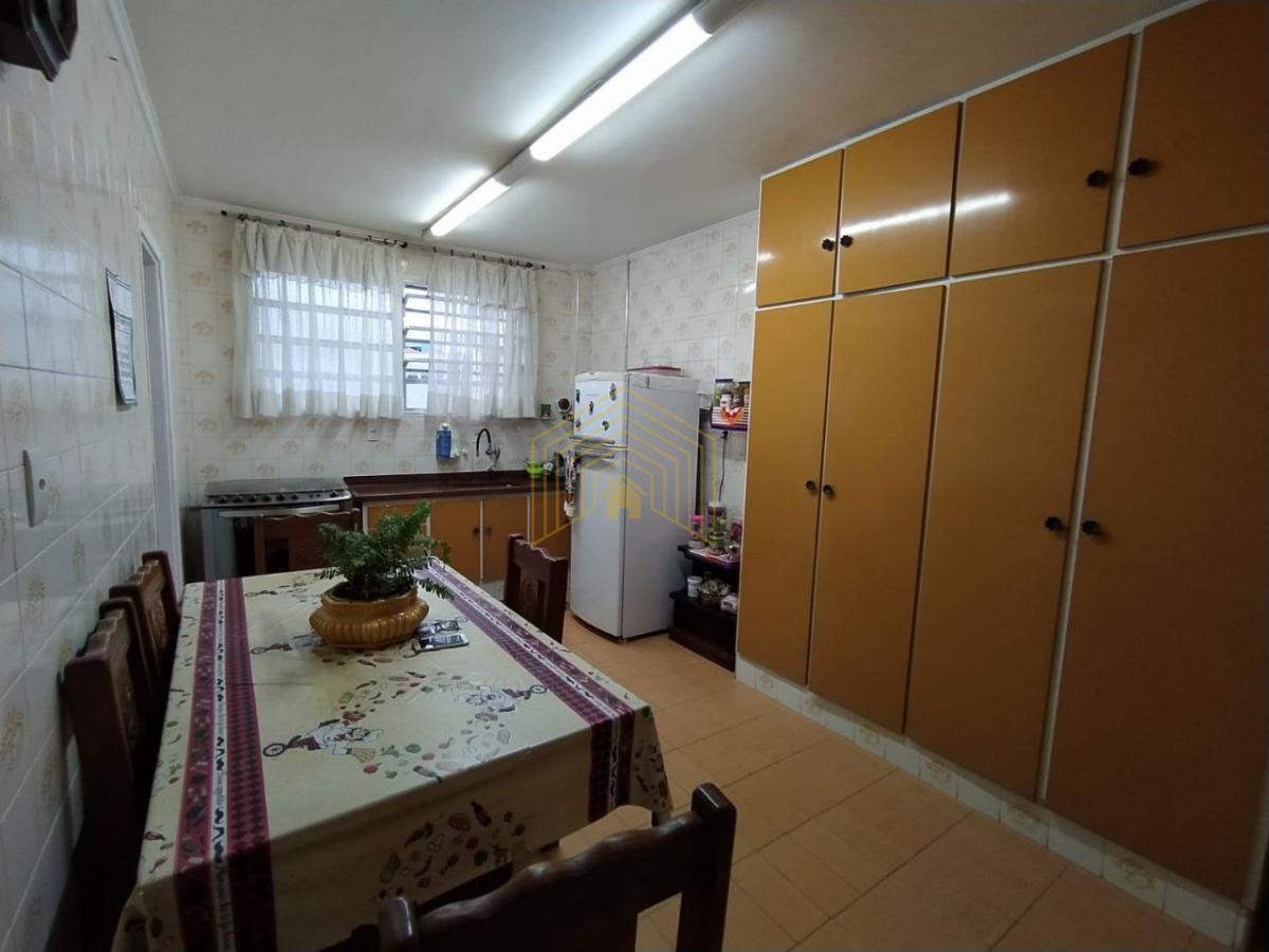 Apartamento à venda com 3 quartos, 130m² - Foto 12