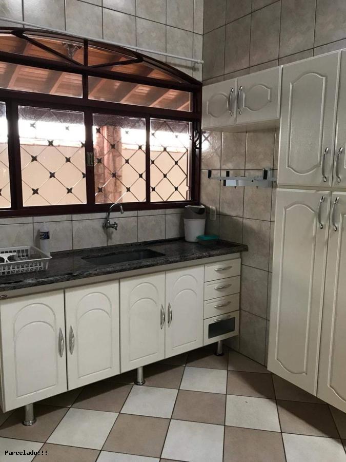 Casa à venda com 2 quartos, 200m² - Foto 8