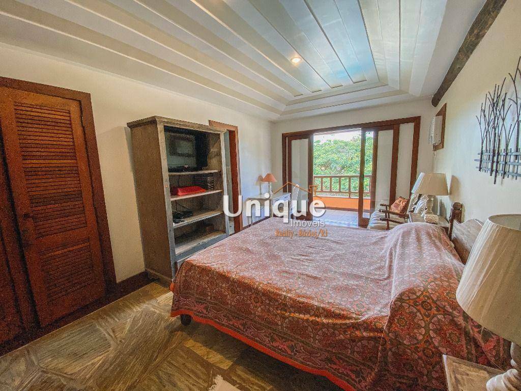 Casa à venda com 8 quartos, 650m² - Foto 20