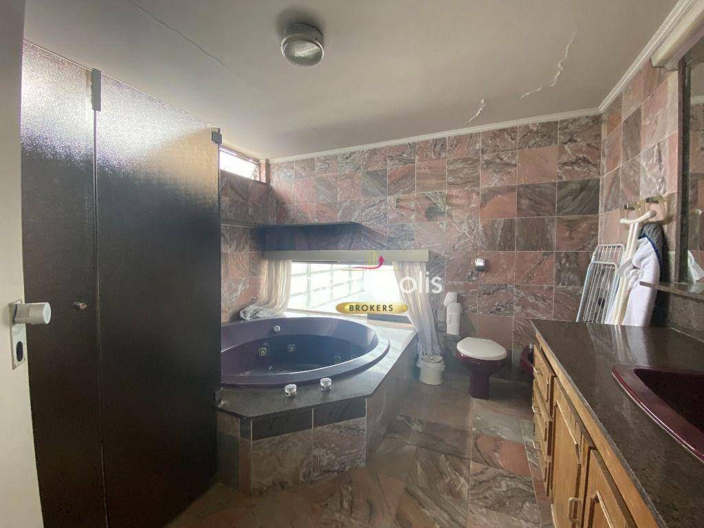 Sobrado à venda com 5 quartos, 350m² - Foto 54