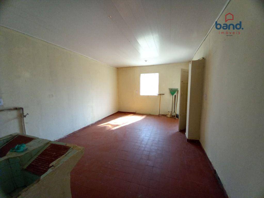 Casa à venda com 3 quartos, 119m² - Foto 11