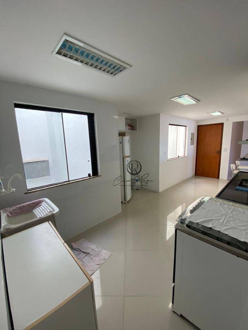 Apartamento à venda com 4 quartos, 340m² - Foto 14