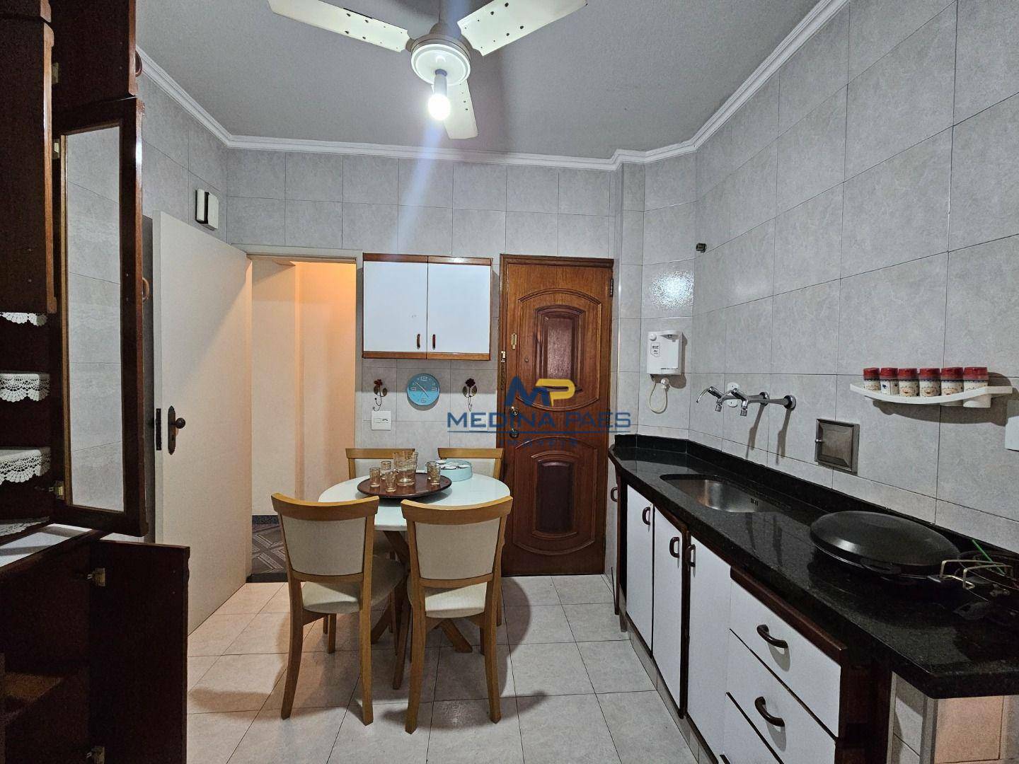 Apartamento à venda com 3 quartos, 122m² - Foto 4