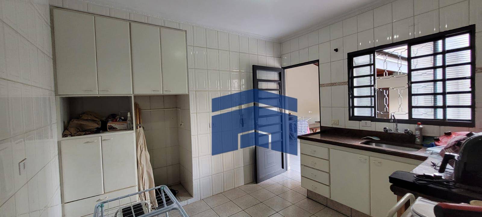 Sobrado à venda com 4 quartos, 267m² - Foto 29