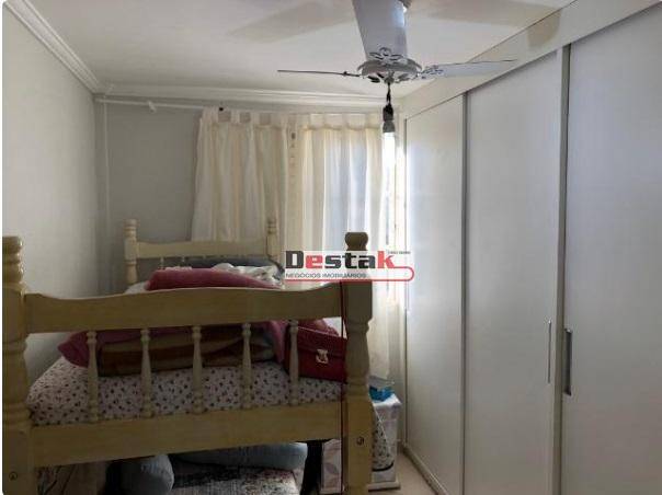 Apartamento à venda com 3 quartos, 60m² - Foto 9