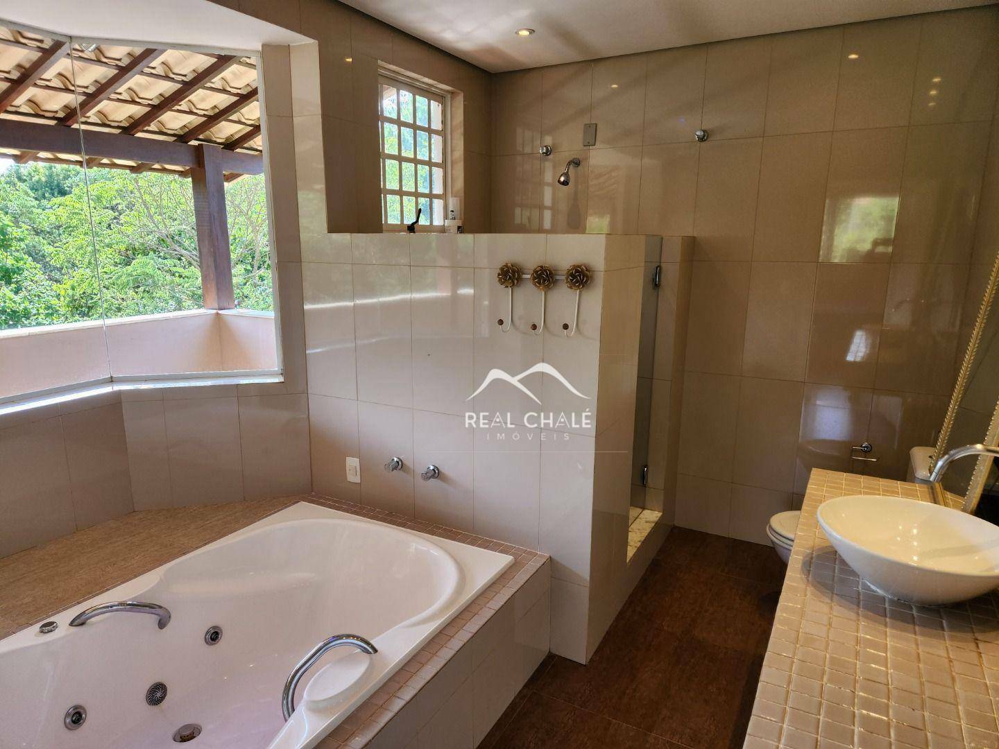 Casa de Condomínio à venda com 5 quartos, 480m² - Foto 19