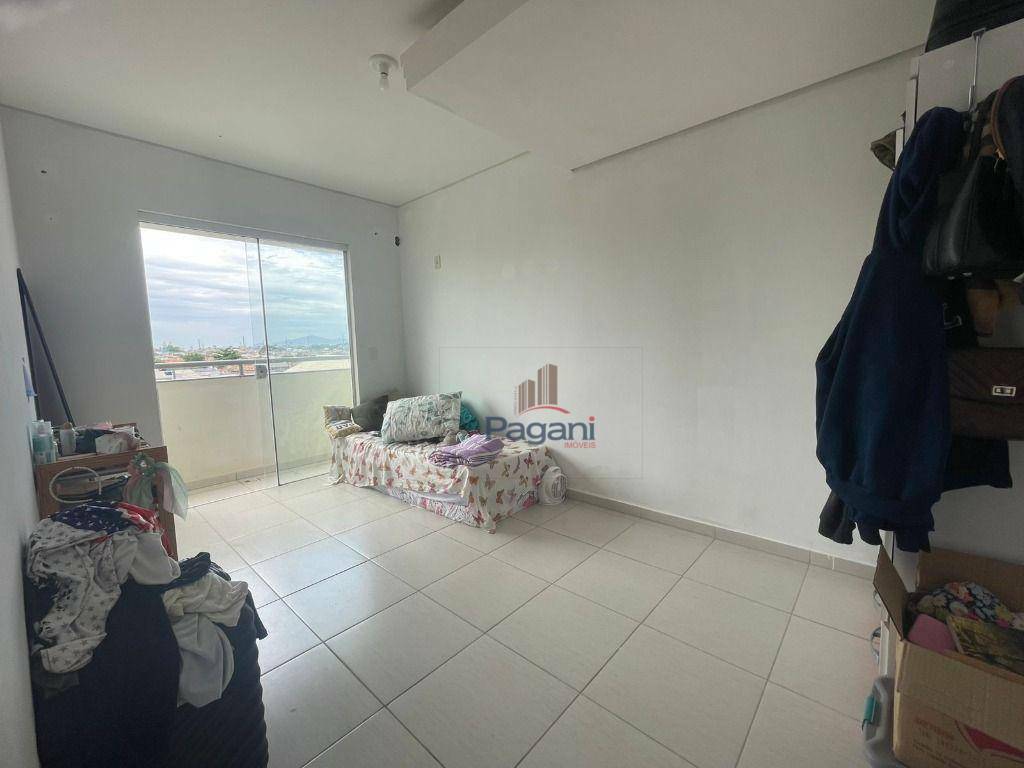 Apartamento à venda com 2 quartos, 69m² - Foto 7