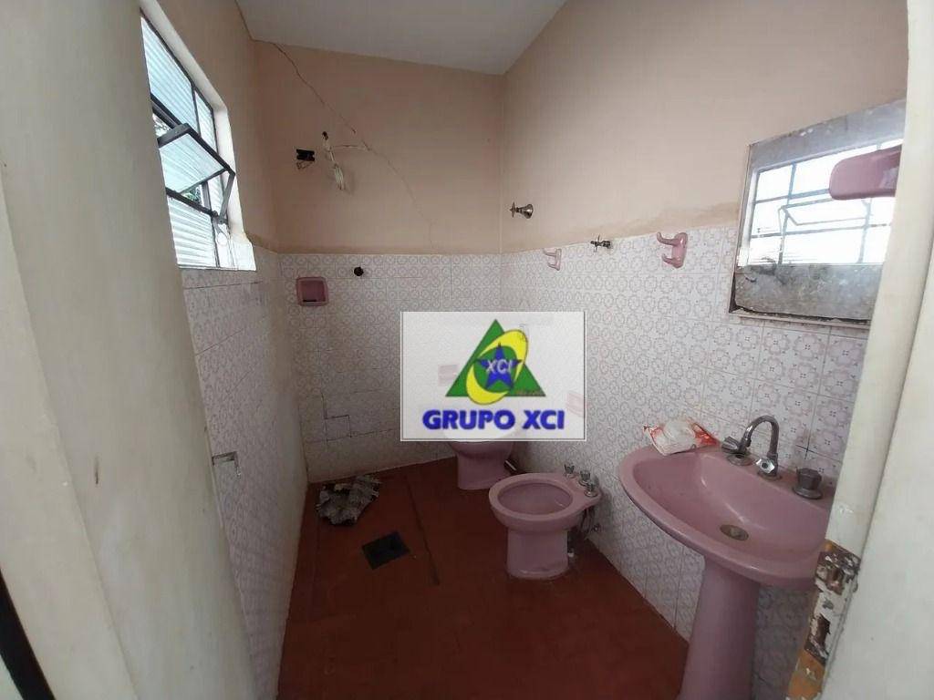 Casa à venda com 3 quartos, 155m² - Foto 18