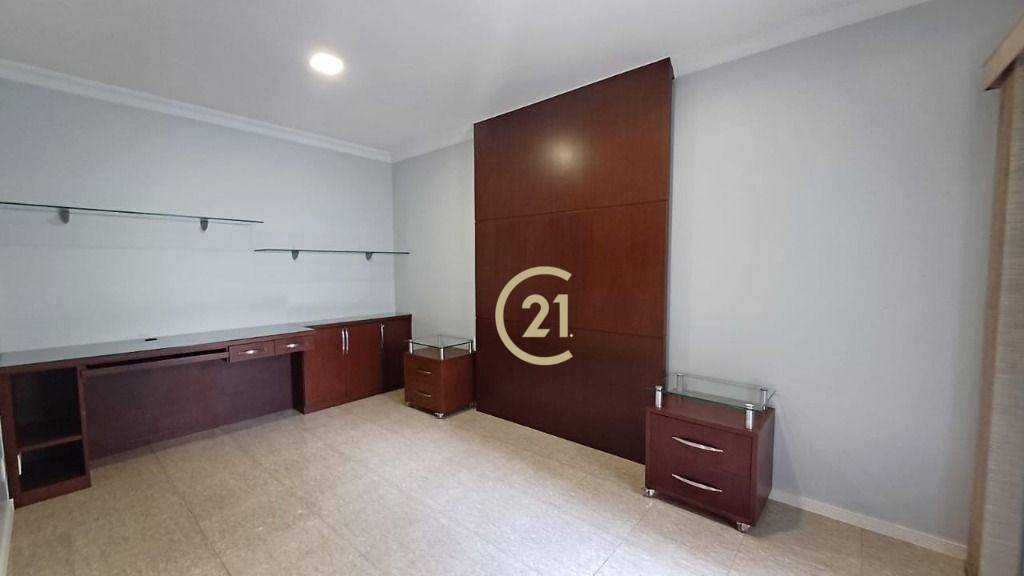 Casa de Condomínio à venda e aluguel com 3 quartos, 248m² - Foto 11