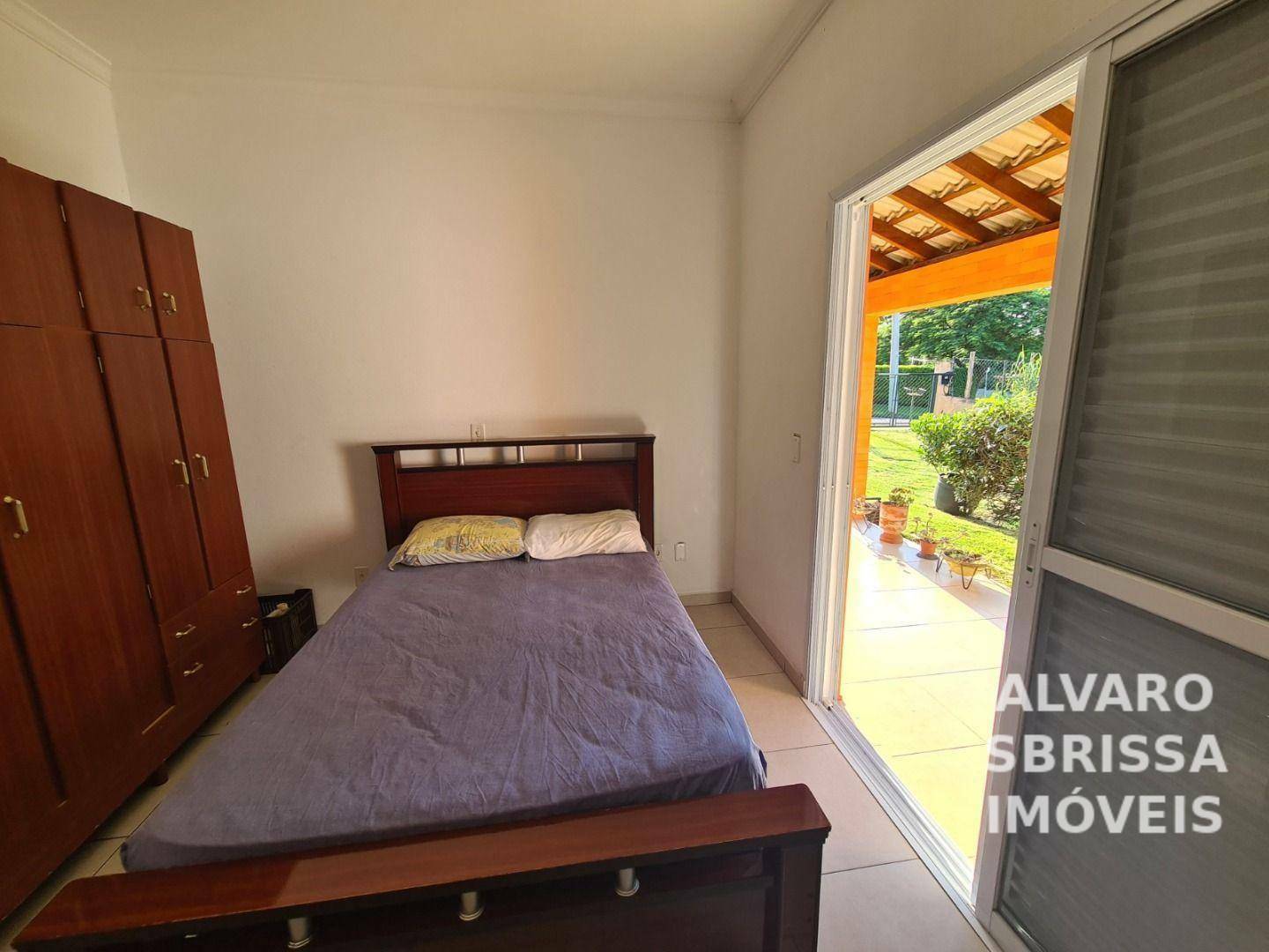 Chácara à venda com 3 quartos, 219m² - Foto 22