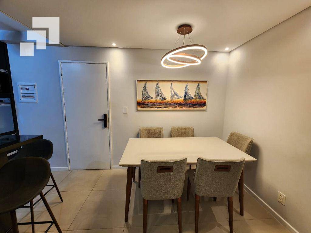 Apartamento à venda com 2 quartos, 56m² - Foto 3