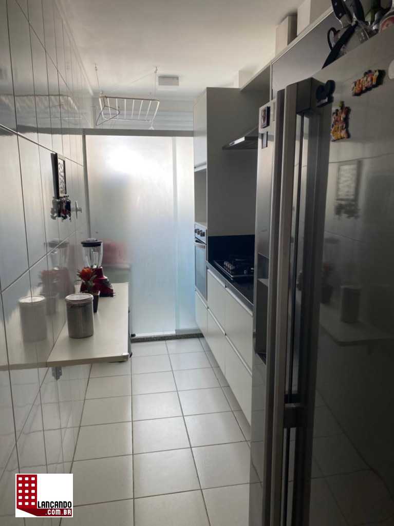 Apartamento à venda com 3 quartos, 70m² - Foto 4