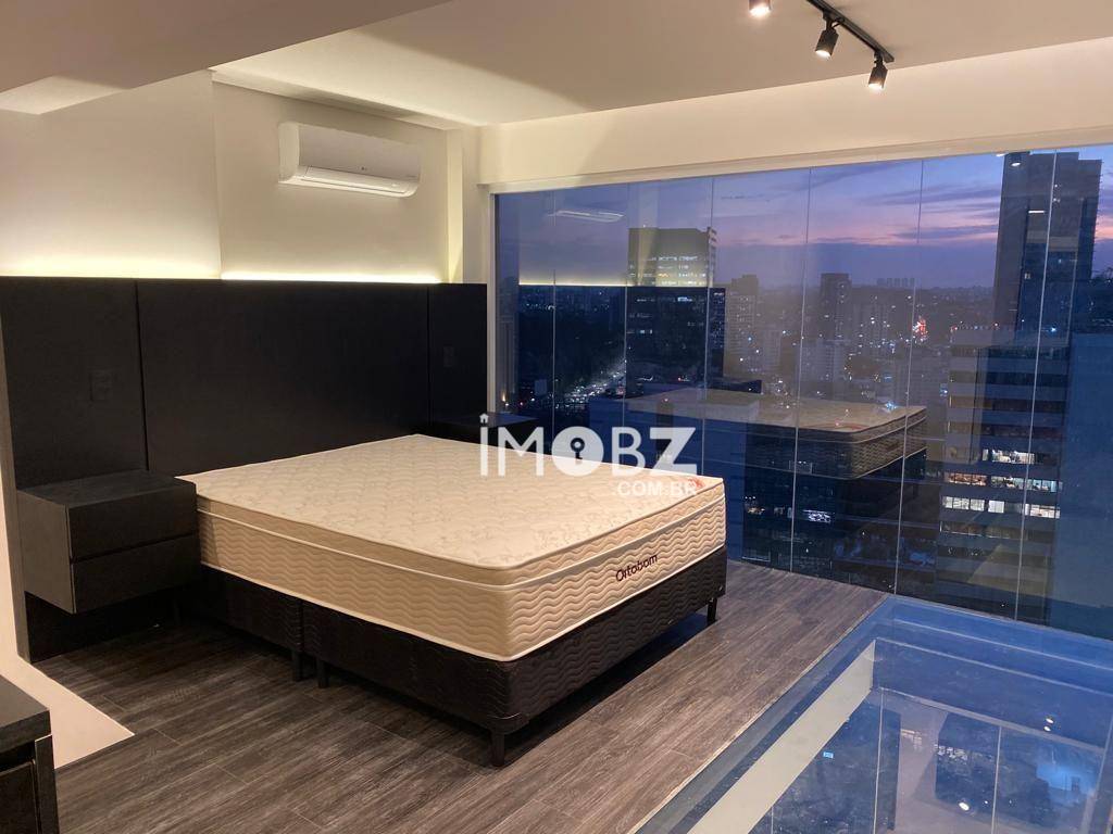 Apartamento à venda com 1 quarto, 70m² - Foto 4