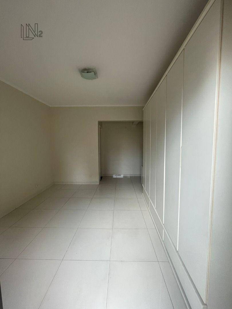 Apartamento à venda com 3 quartos, 131m² - Foto 12