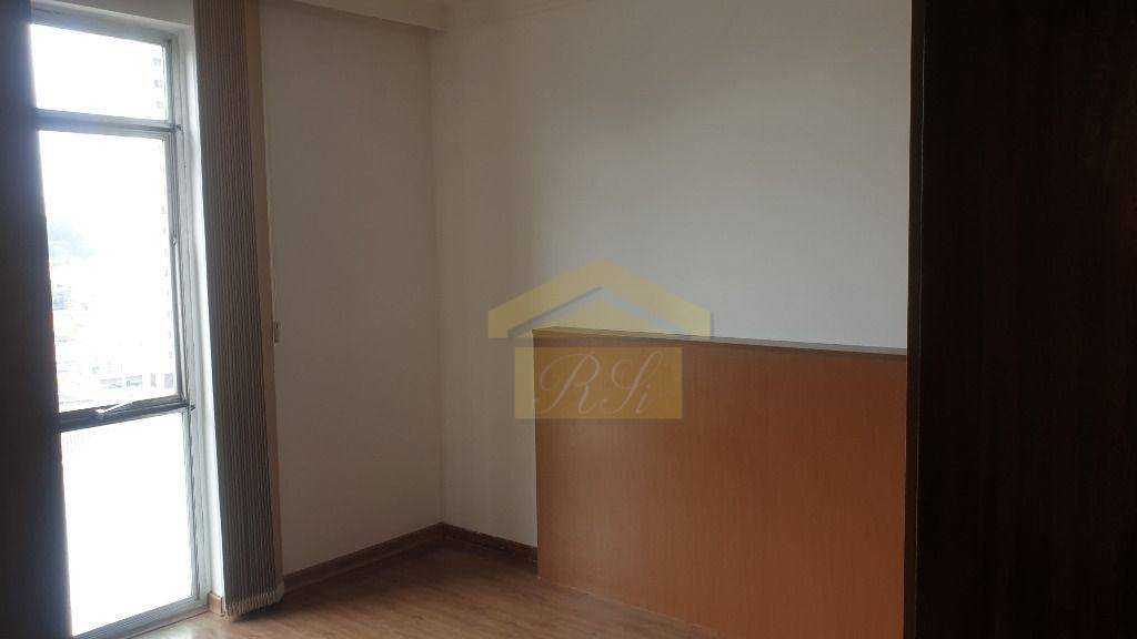 Apartamento à venda com 2 quartos, 62m² - Foto 11