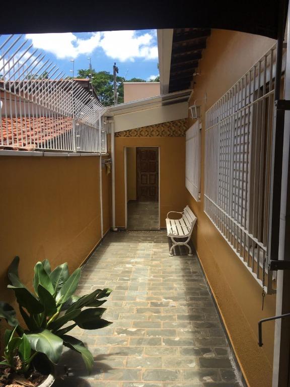 Casa à venda com 3 quartos, 160m² - Foto 3