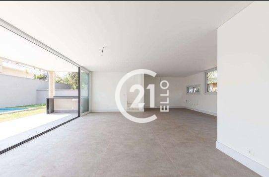 Casa de Condomínio à venda com 4 quartos, 367m² - Foto 2