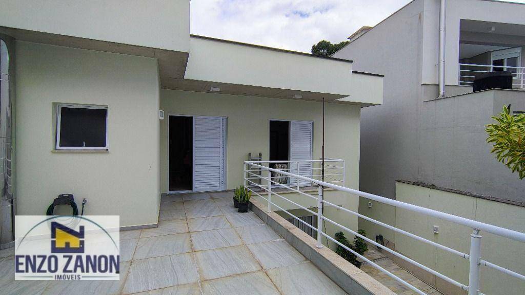 Sobrado à venda com 4 quartos, 384m² - Foto 34