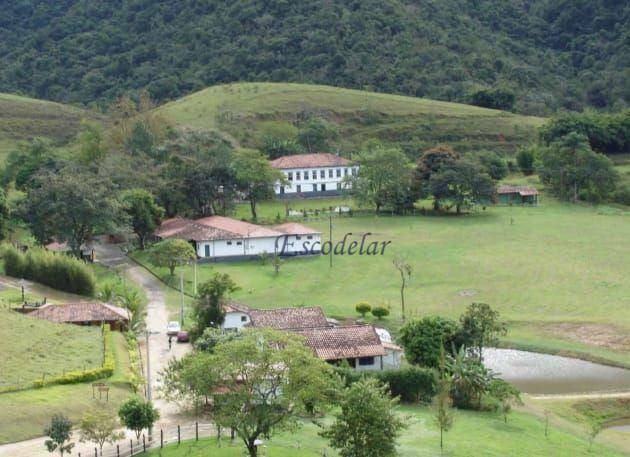 Fazenda à venda com 5 quartos, 1331000M2 - Foto 1