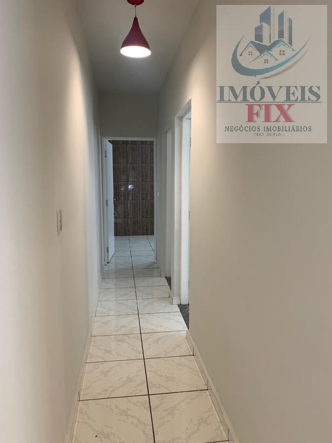 Casa à venda com 4 quartos, 180m² - Foto 9