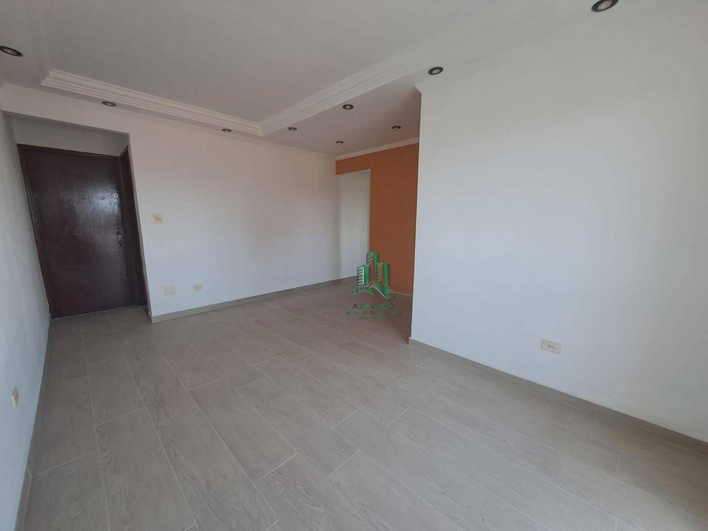 Apartamento para alugar com 3 quartos, 76m² - Foto 6