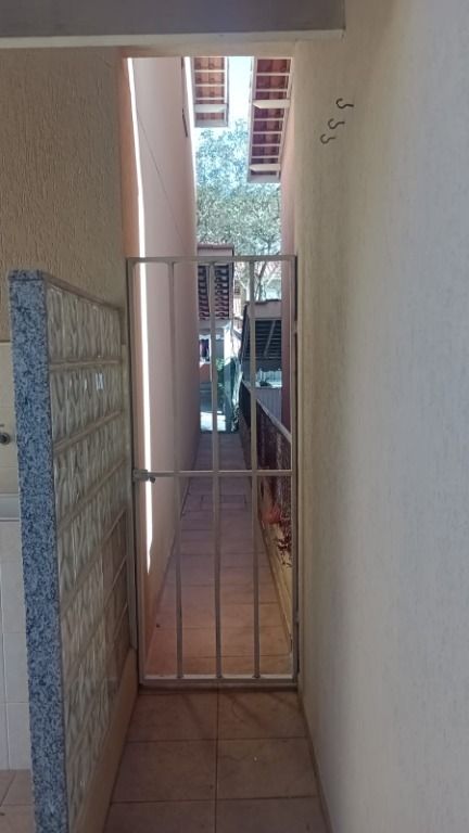 Casa de Condomínio à venda com 2 quartos, 67m² - Foto 27