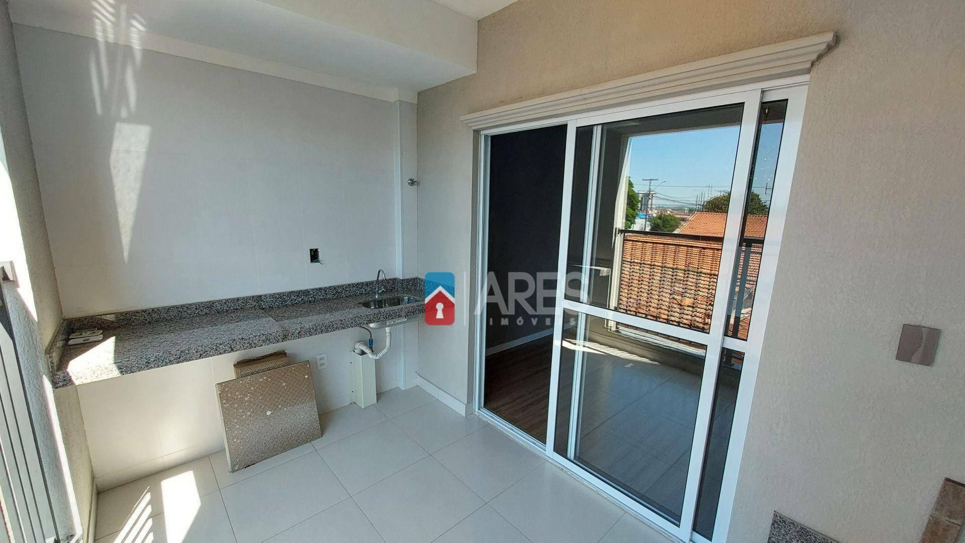 Apartamento para alugar com 2 quartos, 85m² - Foto 4