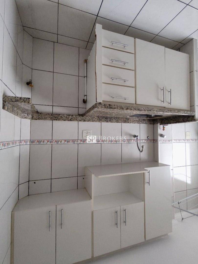 Apartamento à venda com 3 quartos, 60m² - Foto 26