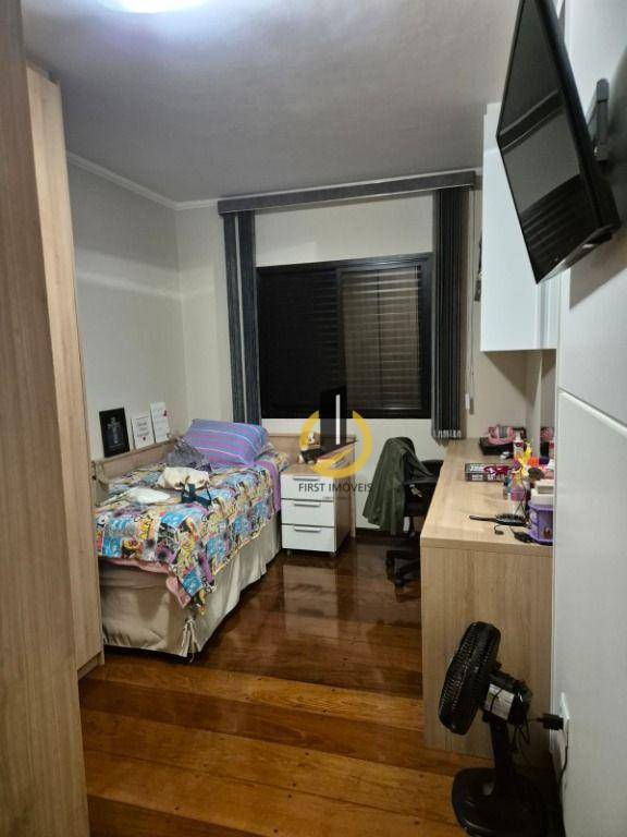 Casa à venda com 3 quartos, 227m² - Foto 15