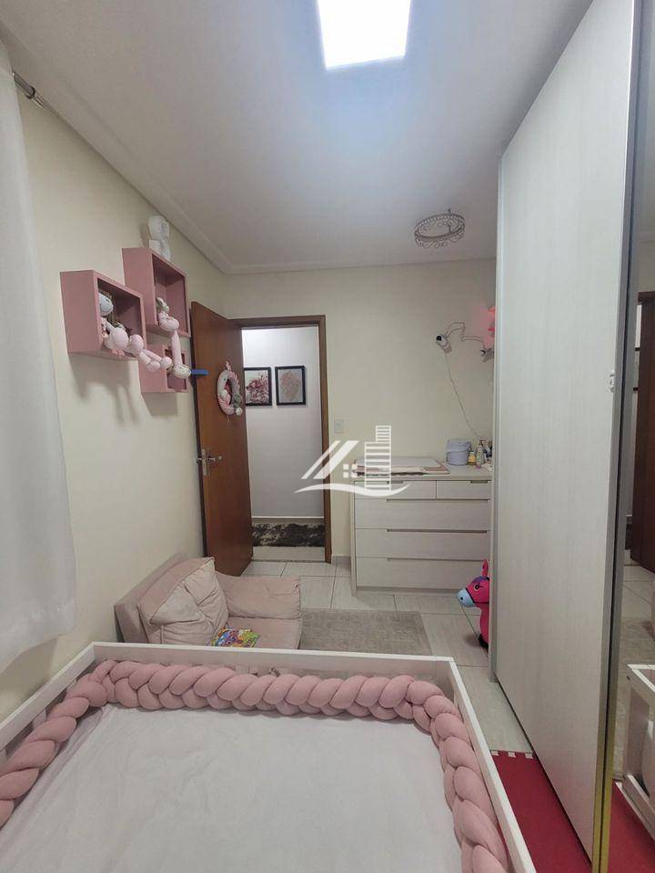 Apartamento à venda com 2 quartos, 72m² - Foto 19