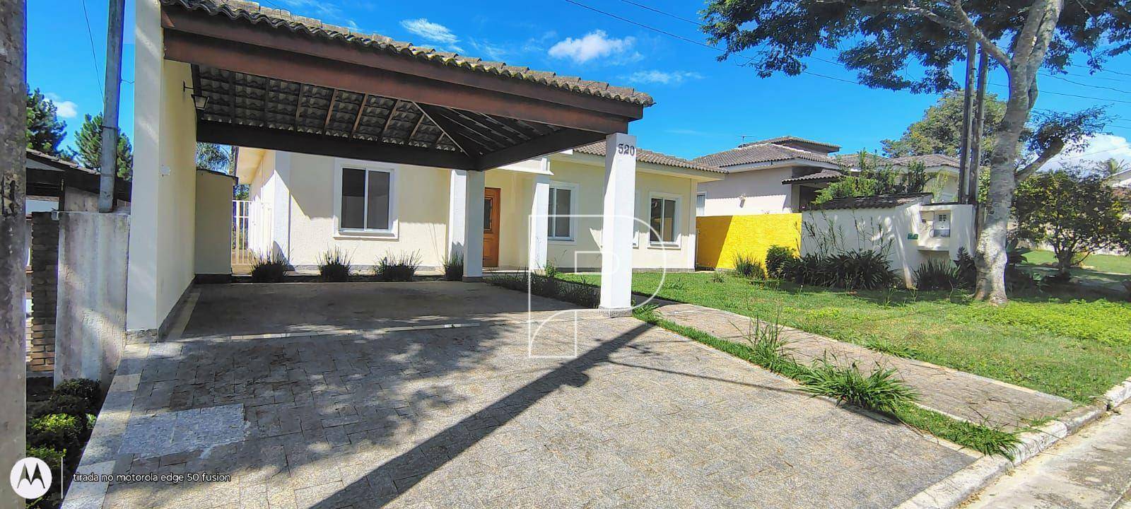 Casa de Condomínio para alugar com 3 quartos, 190m² - Foto 2