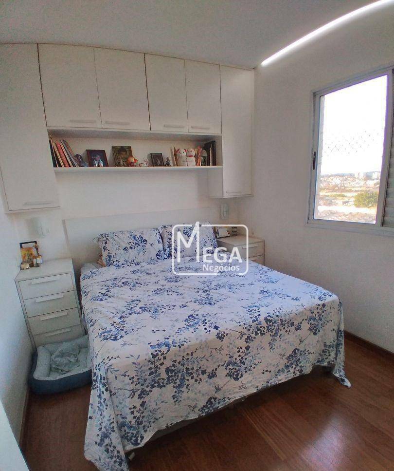 Apartamento à venda com 3 quartos, 75m² - Foto 18