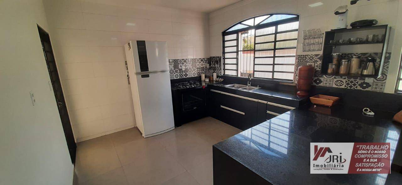 Casa à venda com 2 quartos, 174m² - Foto 16