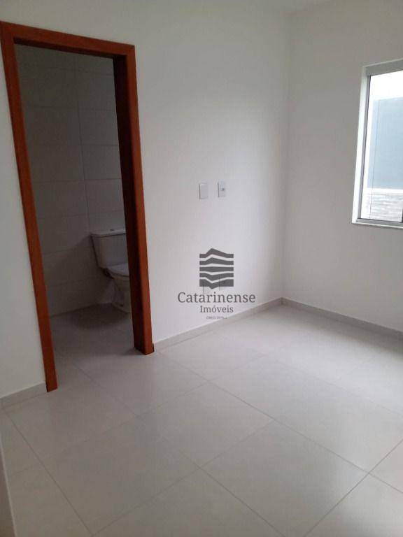 Apartamento à venda com 3 quartos, 73m² - Foto 5